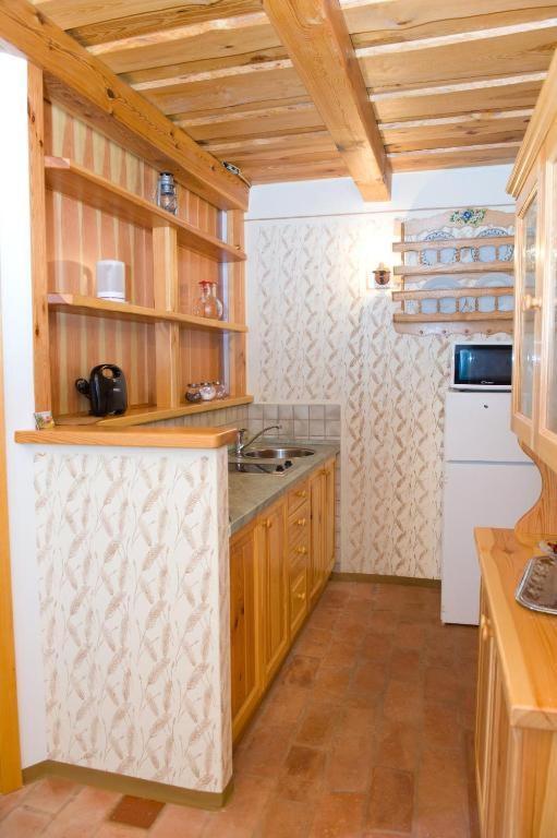 Planinca -Hisa Z Razgledom Apartman Smarje pri Jelsah Kültér fotó